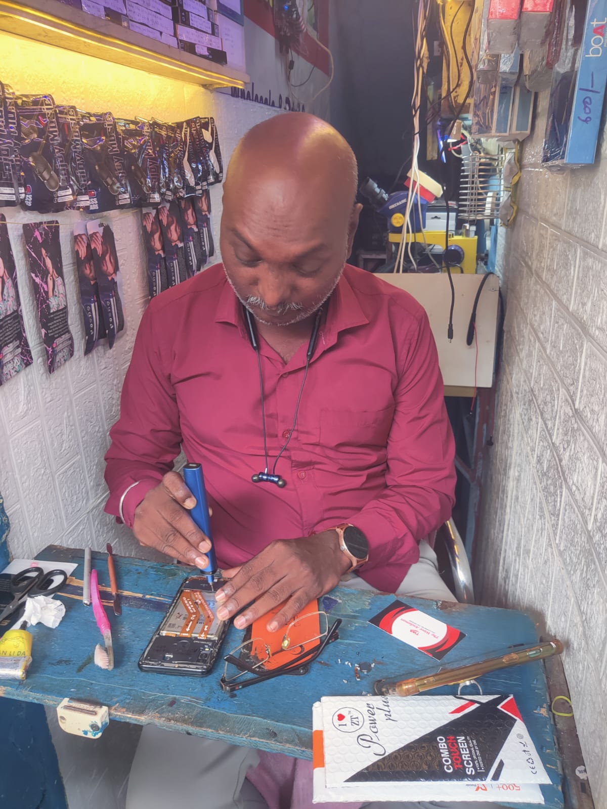 OM Shakthi Mobile Repair