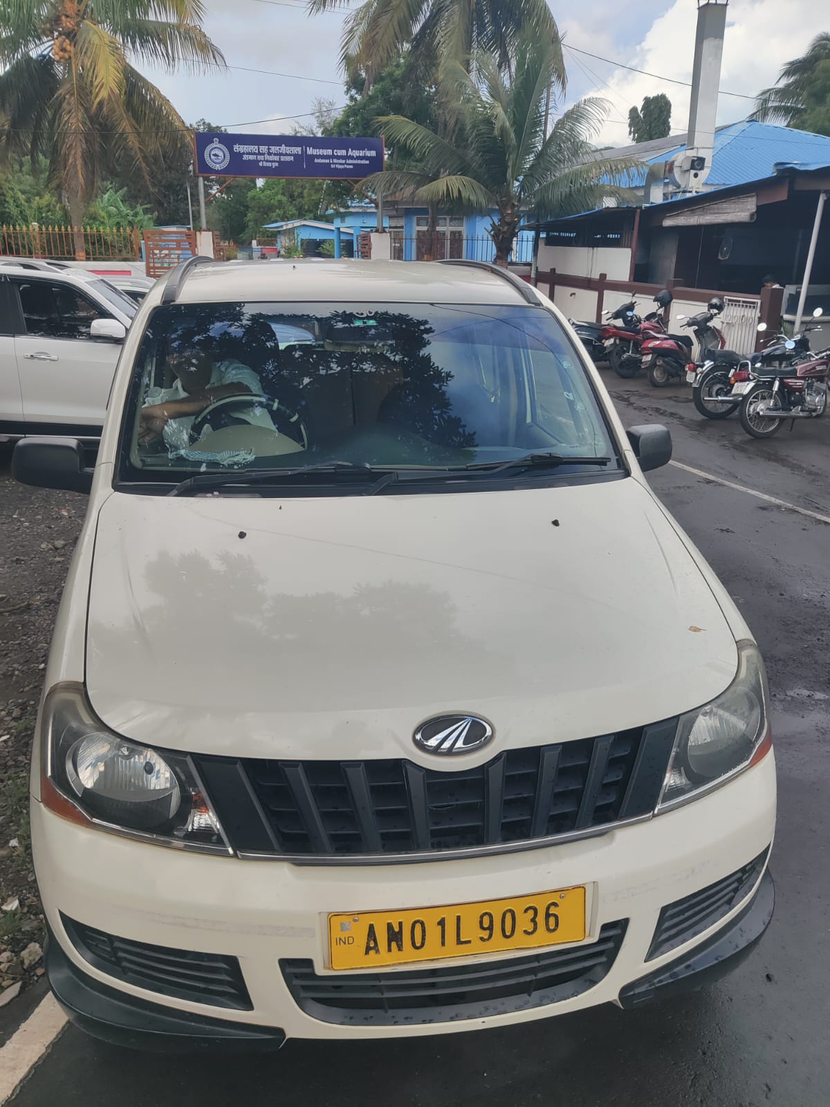 Amit Cab Service