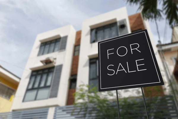 3 BHK Semi-Furnished Flat for Sale