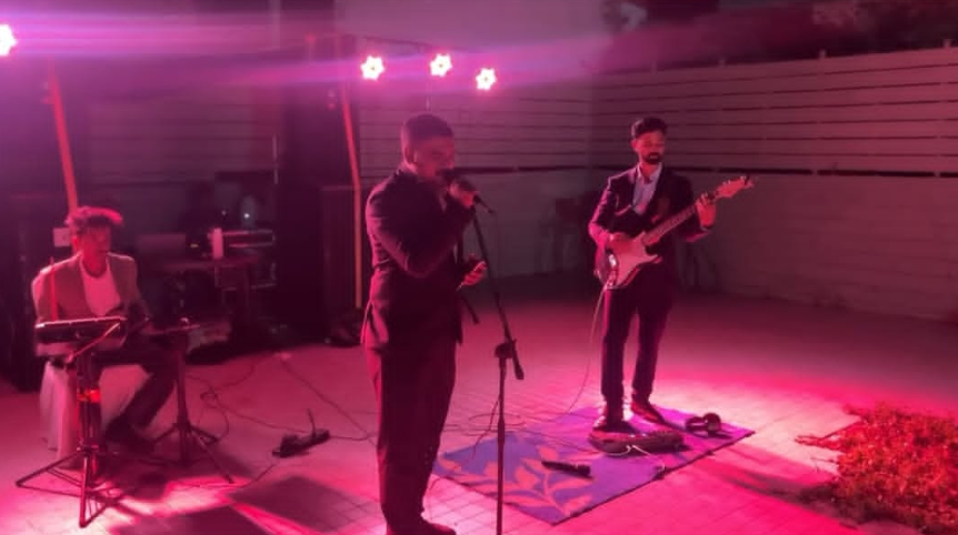 Island Strings – Live Music Band