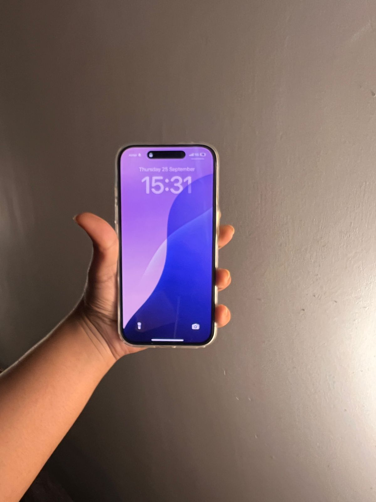 iPhone 16 – 128GB – White – Excellent Condition