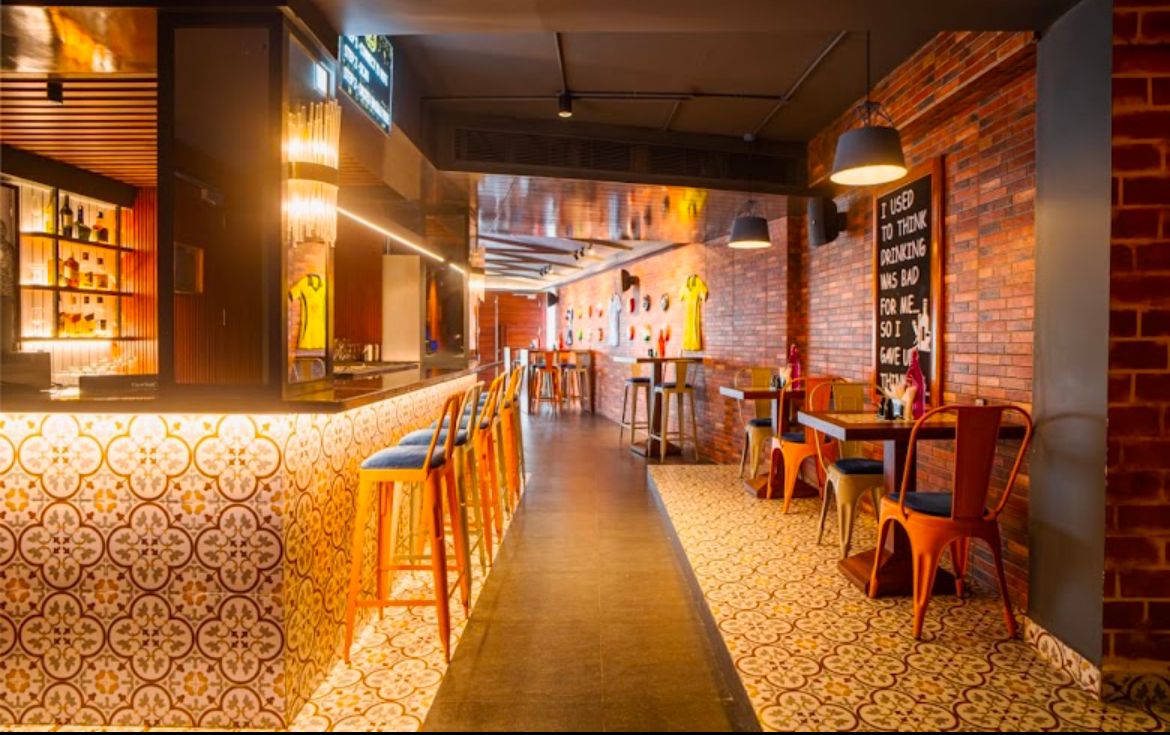 Luxx Pub & Lounge – Andaman’s Premium Resto Bar