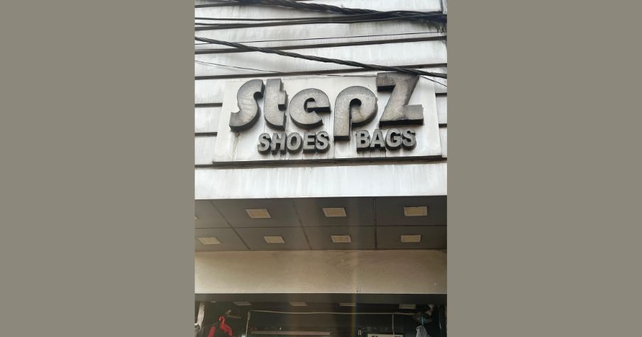 Step Z – Trendy Shoes & Bags for Every Style!