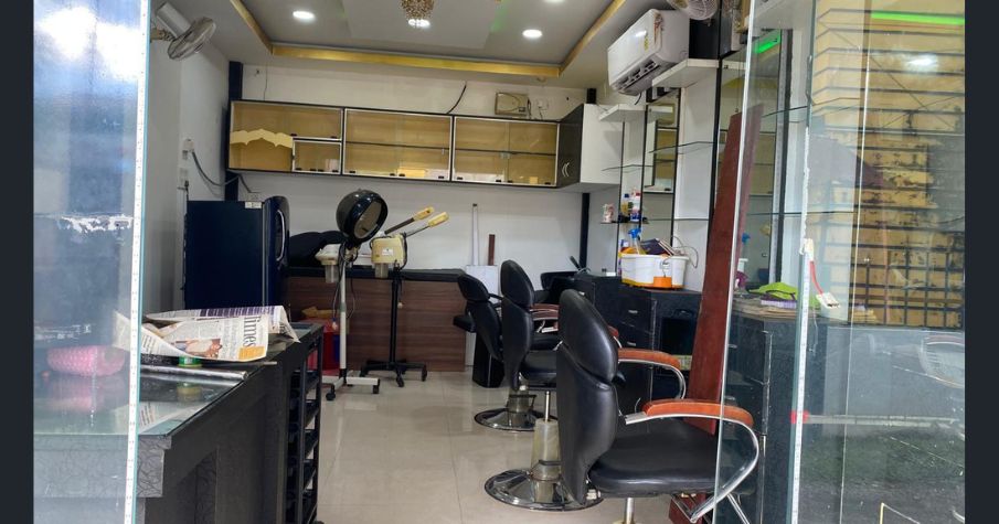 Luminous Look – Best Beauty Salon in Garacharama