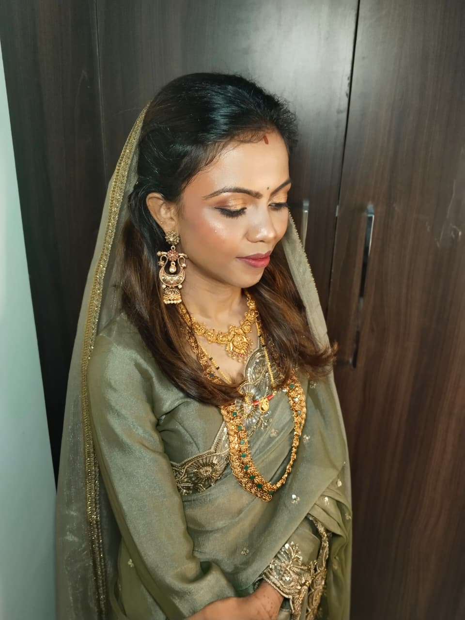 CS Makeovers – Beauty & Makeup Studio