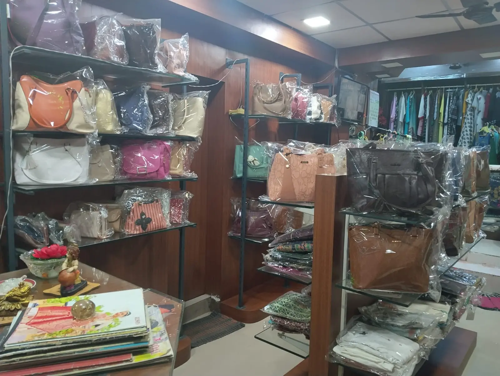 Sethi Tailors & Fashion Collections – Ladies Tailoring & Women’s Boutique in Junglighat